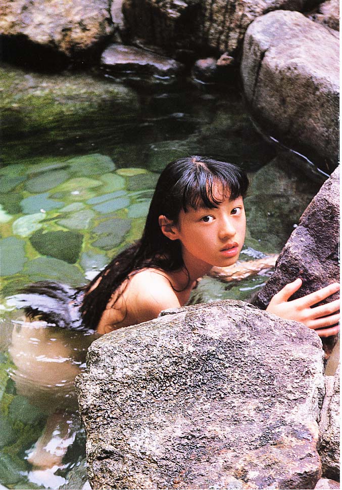chiaki kuriyama  nude Kishin Shinoyama, art, pictures, biography, gallery, works, exhibitions
